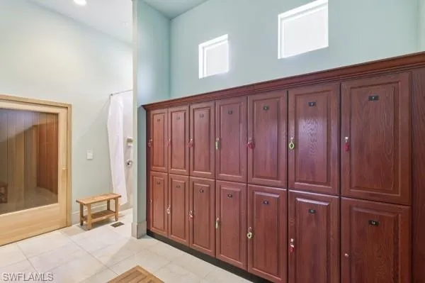 Locker room with Sauna