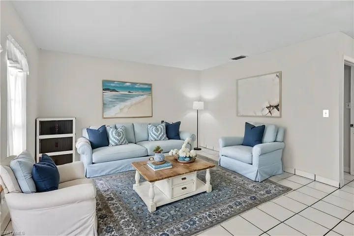 Living Room - Virtual staging