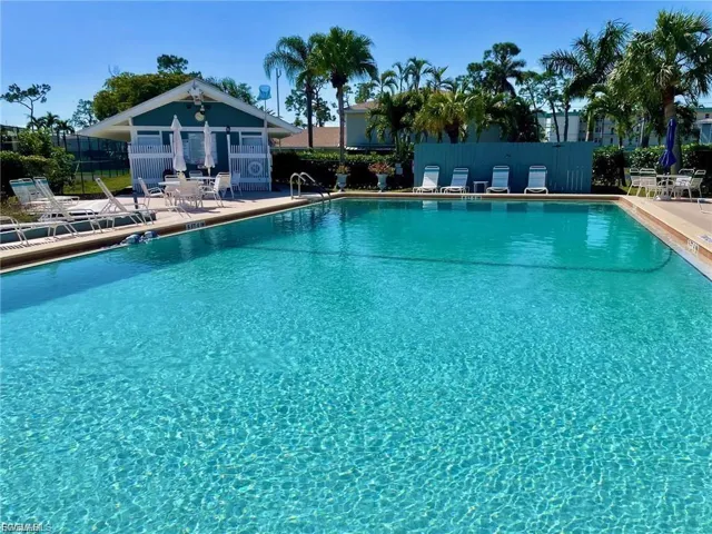 Ttwo heated swimming pools within walking distance from anywhere in the community