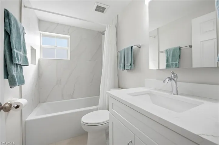 26881 Wedgewood Dr 101, Bonita Springs, Florida 34134
