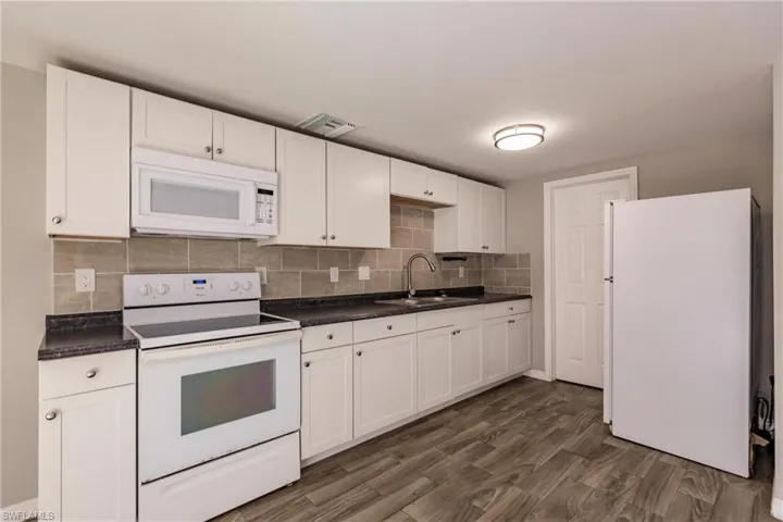 1169-1175  Veronica S Shoemaker  BLVD, Fort Myers, FL 33916