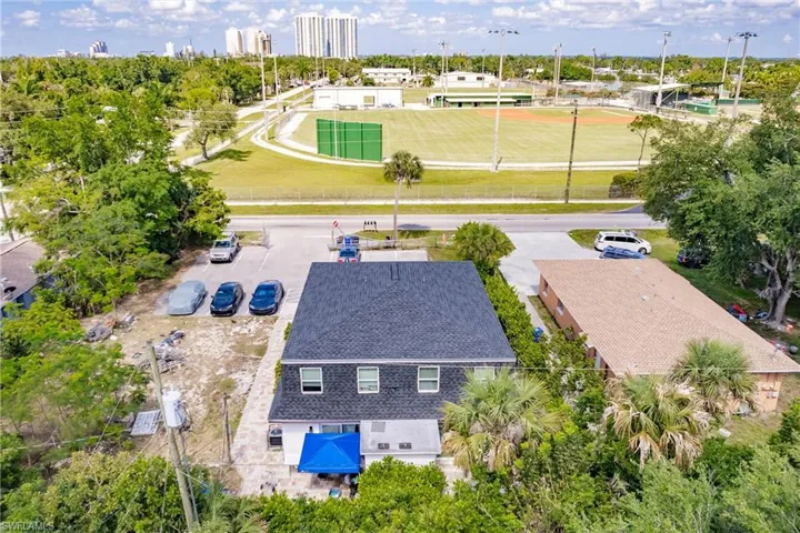 1169-1175  Veronica S Shoemaker  BLVD, Fort Myers, FL 33916