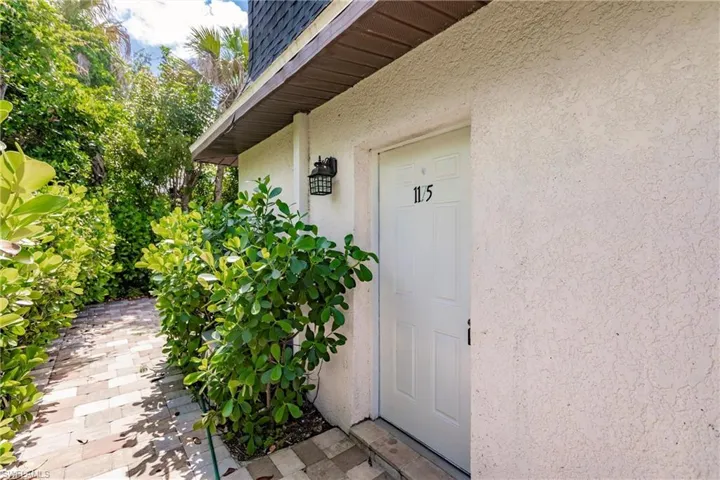 1169-1175  Veronica S Shoemaker  BLVD, Fort Myers, FL 33916