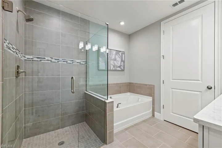 Model Owner's Bath (tub is not standard)