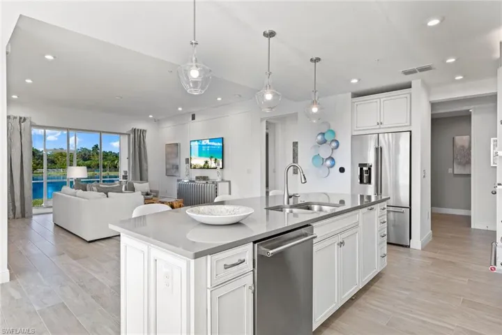 Model Kitchen Island