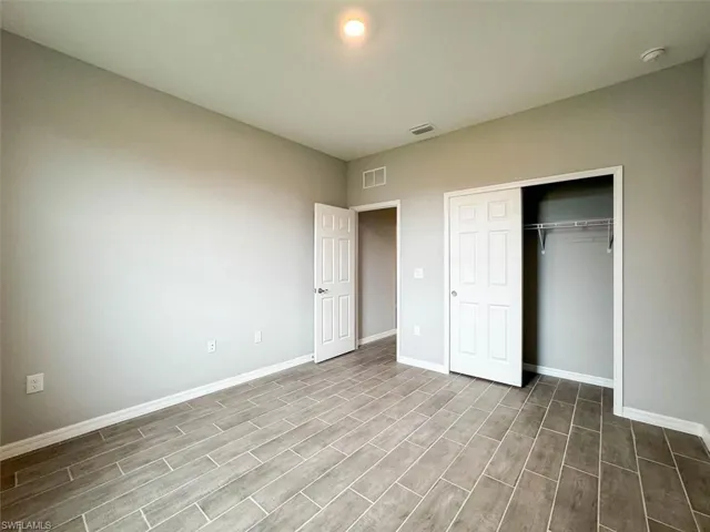 512 Nw 25th Ave, Cape Coral, Florida 33993