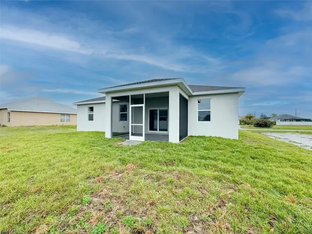 512 Nw 25th Ave, Cape Coral, Florida 33993