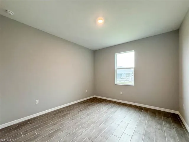 512 Nw 25th Ave, Cape Coral, Florida 33993