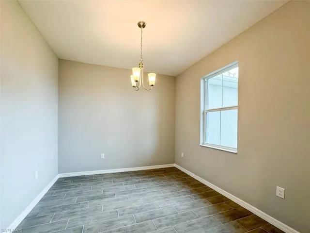 512 Nw 25th Ave, Cape Coral, Florida 33993