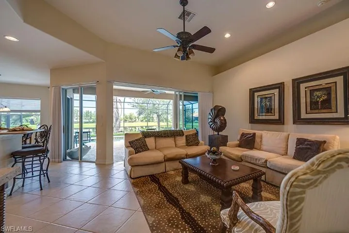 6101 Dogleg Dr, Naples, Florida 34113