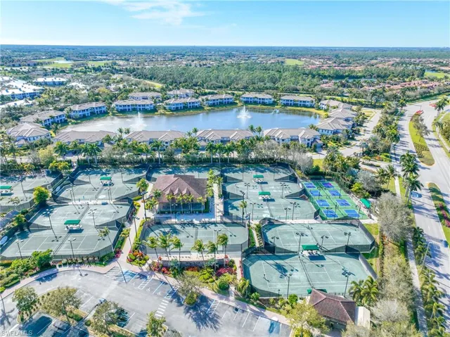 6101 Dogleg Dr, Naples, Florida 34113