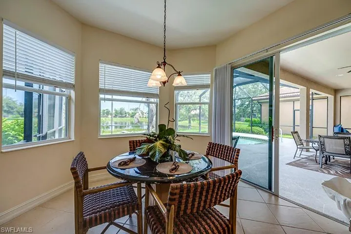 6101 Dogleg Dr, Naples, Florida 34113