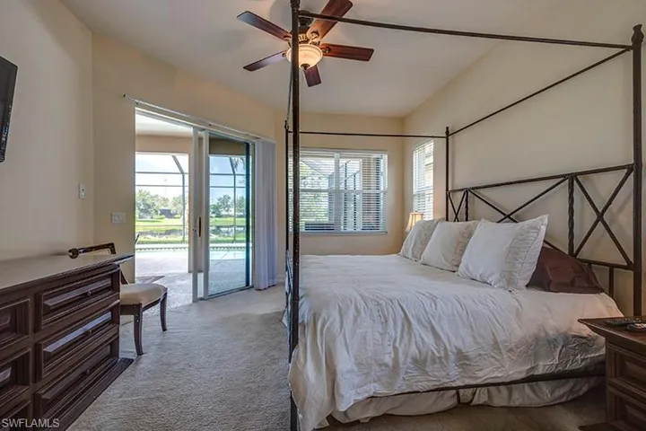 6101 Dogleg Dr, Naples, Florida 34113