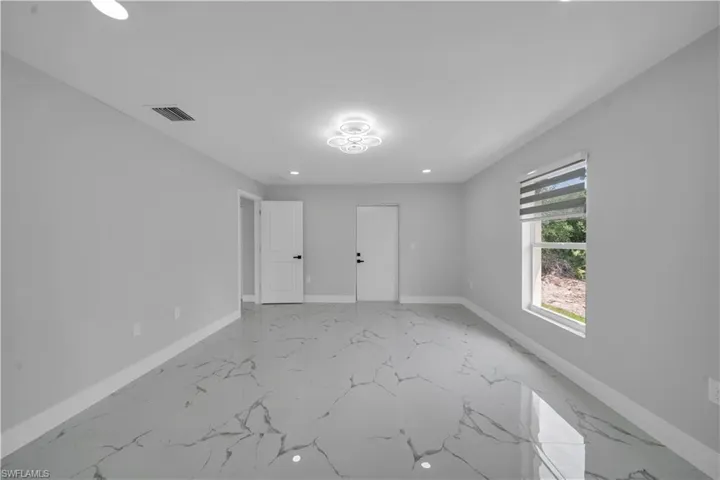 3212  41st W ST, Lehigh Acres, FL 33971