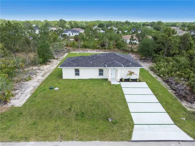 3212  41st W ST, Lehigh Acres, FL 33971