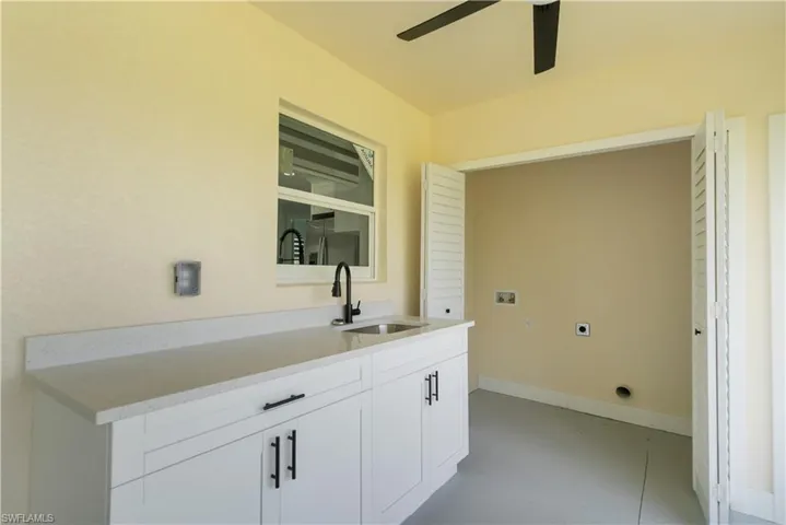 3212  41st W ST, Lehigh Acres, FL 33971