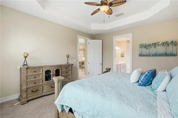 16530 Seagate Pl, Bonita Springs, Florida 34135