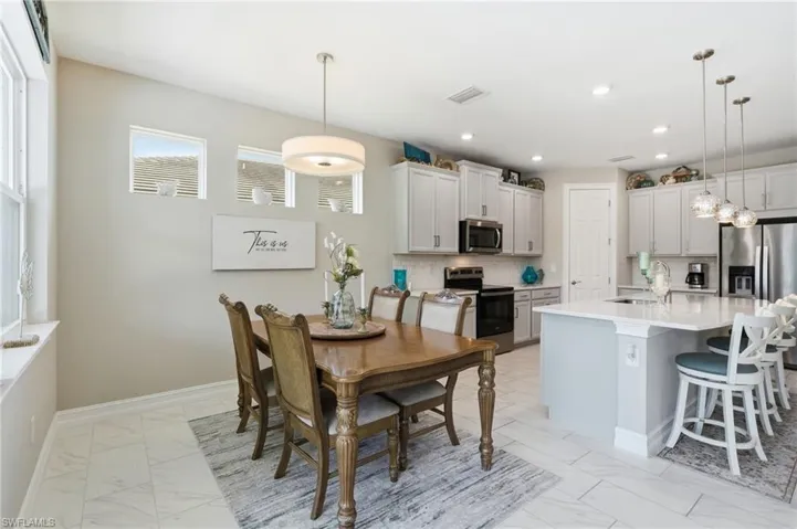 16530 Seagate Pl, Bonita Springs, Florida 34135