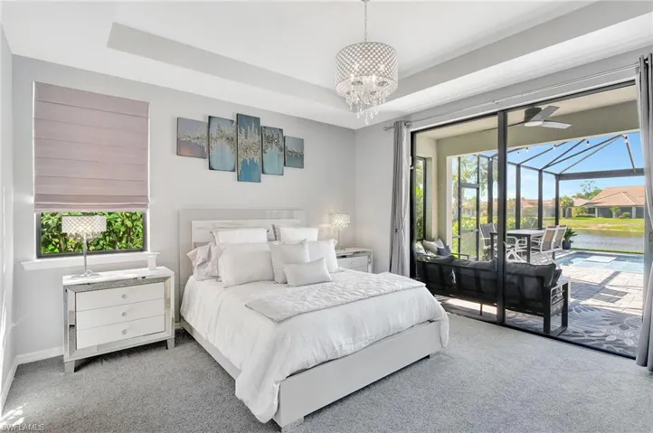Primary bedroom with queen sized bed