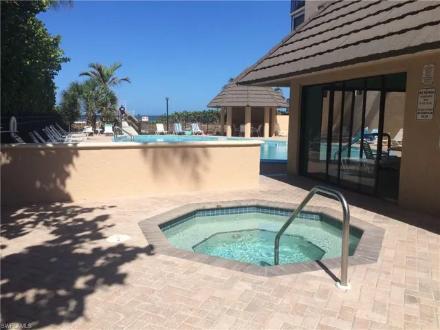 Sea Winds community spa