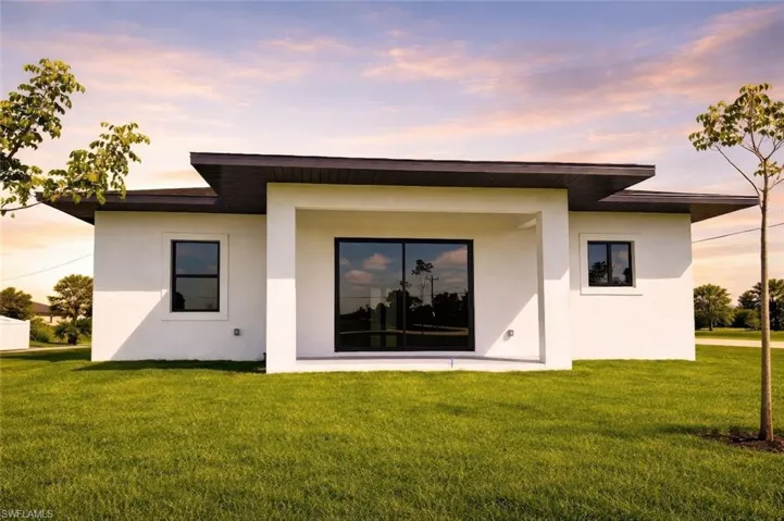 4002 NW 38th  ST, Cape Coral, FL 33993