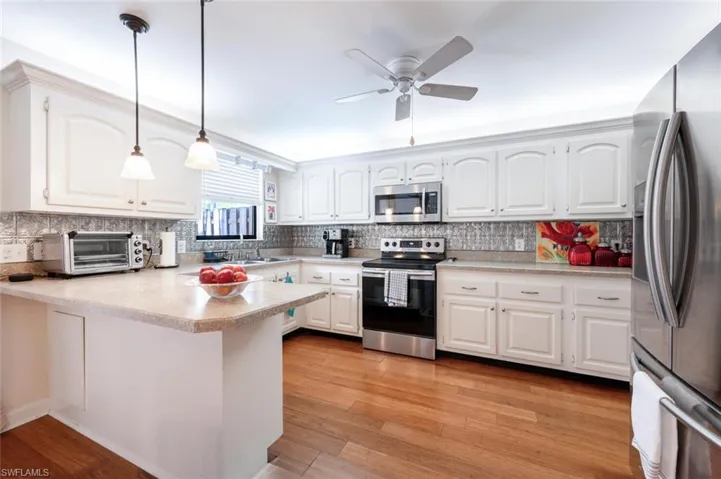 Kitchen 1