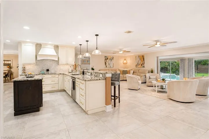 13502  Brynwood  LN, Fort Myers, FL 33912
