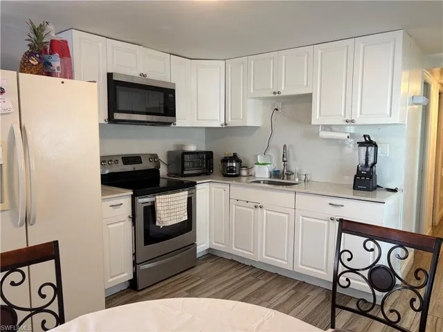 152 Cape Sable Dr, Naples, Florida 34104