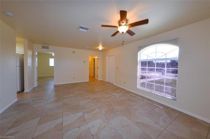 2518  69th W ST, Lehigh Acres, FL 33971