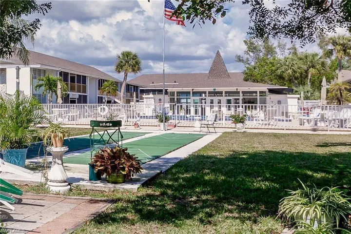 403 SE 43rd  TER, Cape Coral, FL 33904
