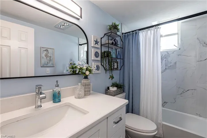 403 SE 43rd  TER, Cape Coral, FL 33904