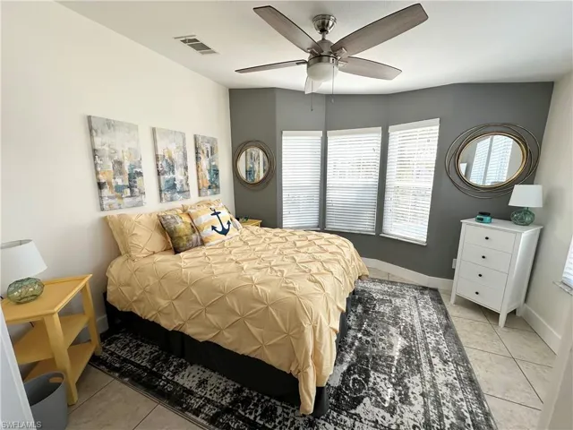 3rd Bed/Den