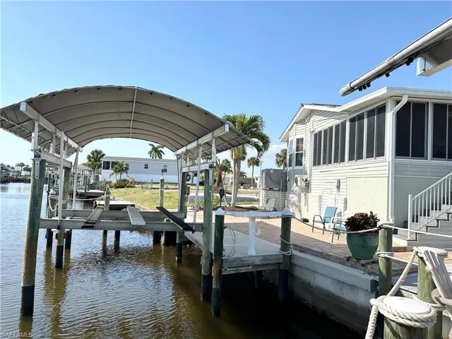 Private boatlift and dock
