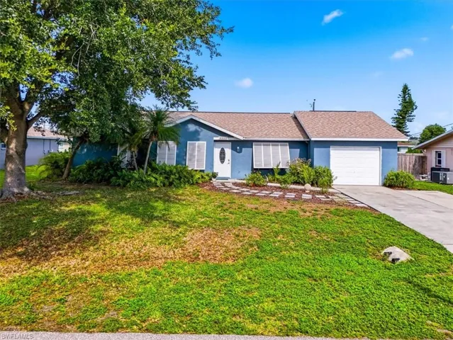 4422 Sw 1st Ave, Cape Coral, Florida 33914