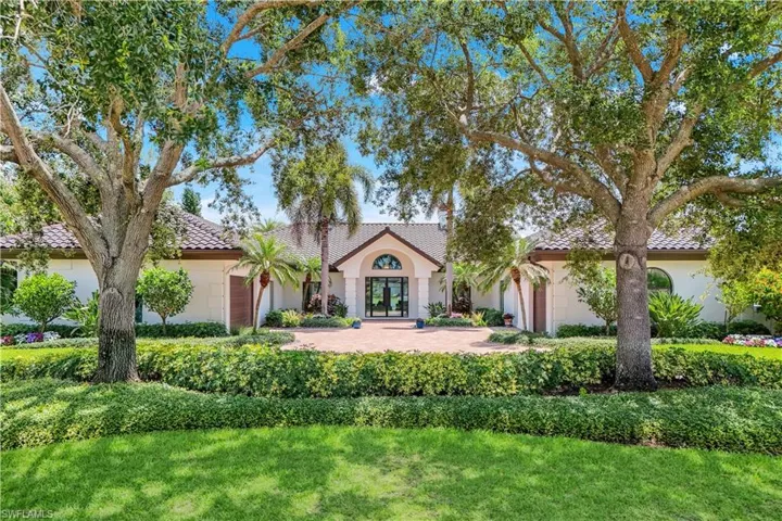4701 Oak Leaf Dr, Naples, Florida 34119