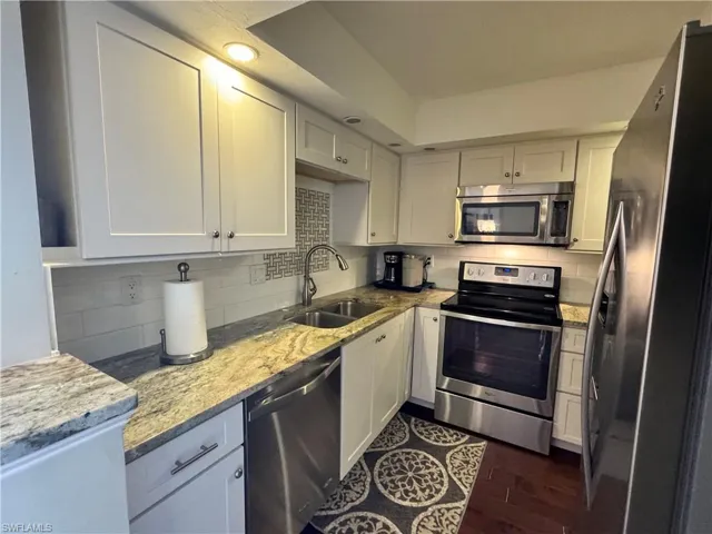 3490 N Key  DR, North Fort Myers, FL 33903