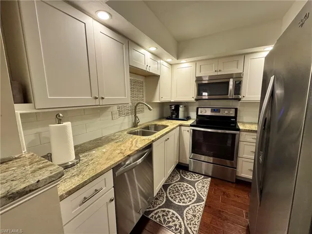 3490 N Key  DR, North Fort Myers, FL 33903