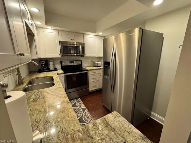 3490 N Key  DR, North Fort Myers, FL 33903