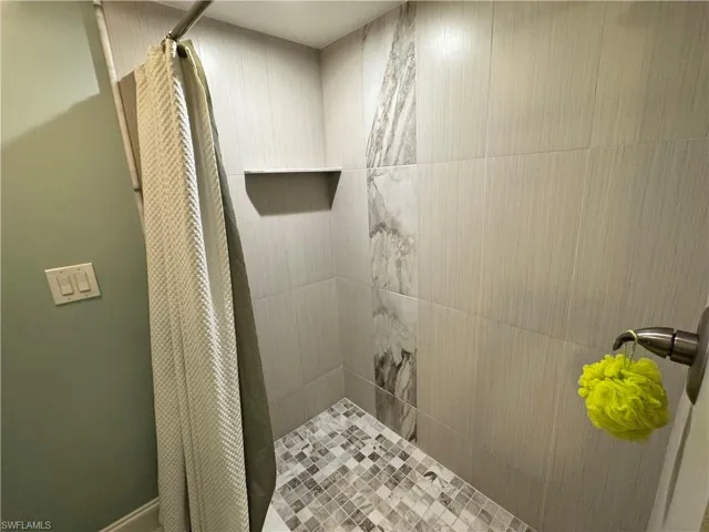 3490 N Key  DR, North Fort Myers, FL 33903