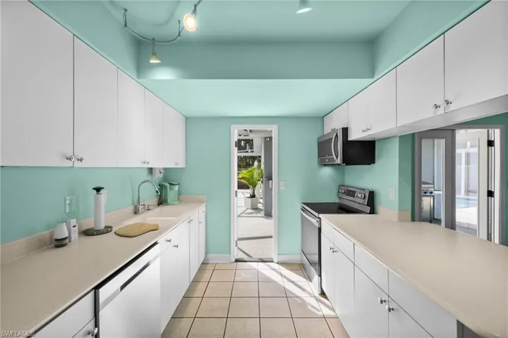 8247 Lake San Carlos Cir, Fort Myers Fl 33967