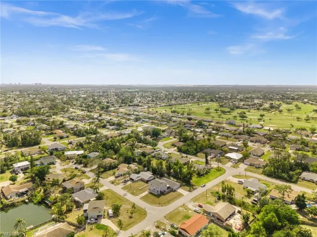 8247 Lake San Carlos Cir, Fort Myers Fl 33967