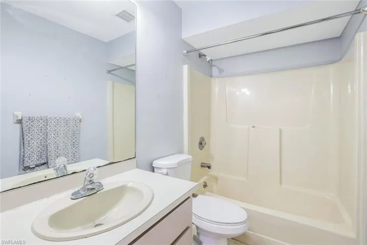 19060 Murcott DR W, FORT MYERS FL 33967