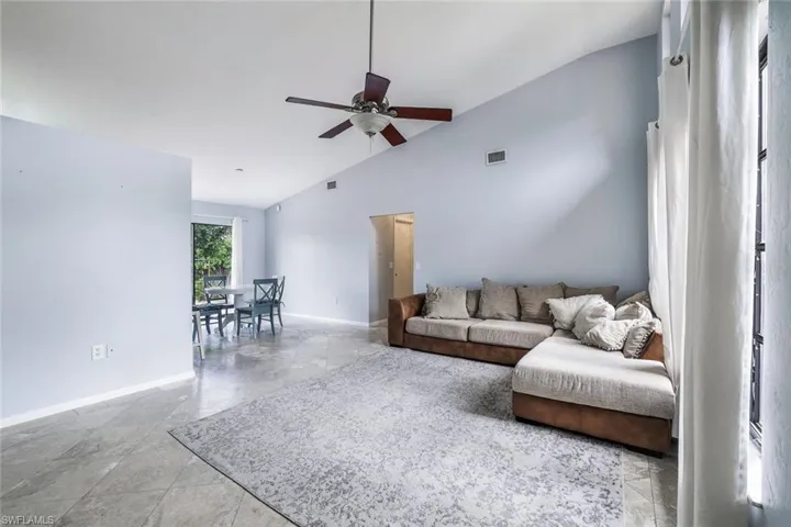 19060 Murcott DR W, FORT MYERS FL 33967