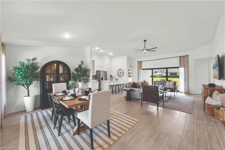 1302 Ne 5th Ave, Cape Coral, Florida 33909