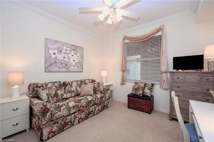 Guest bedroom/office with pullout sleeper