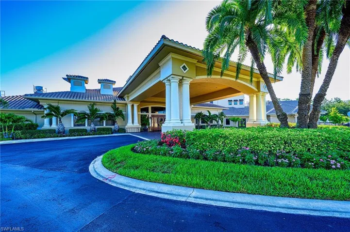 3790  Sawgrass  WAY, Naples, FL 34112
