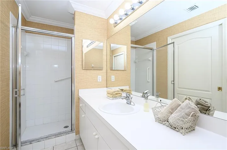 3790  Sawgrass  WAY, Naples, FL 34112