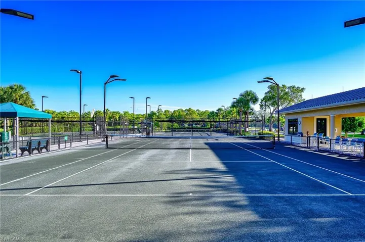 3790  Sawgrass  WAY, Naples, FL 34112