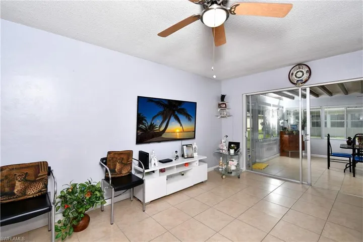 2201 Croton Ct, Lehigh Acres, Florida 33936