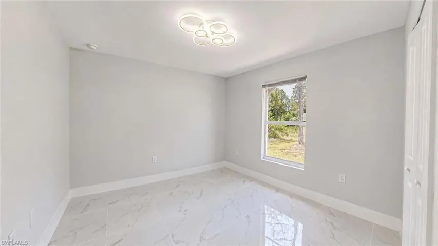 1120 Ravenswood St E, Lehigh Acres, Florida 33974